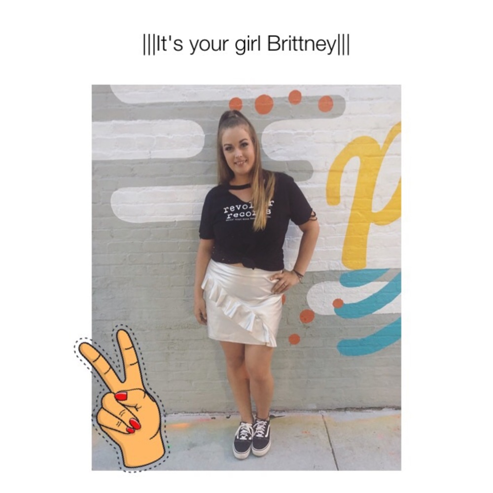 Hey Y'all! My name is Brittney